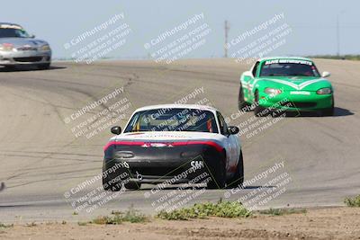 media/Apr-30-2022-CalClub SCCA (Sat) [[98b58ad398]]/Group 5/Race (Outside Grapevine)/